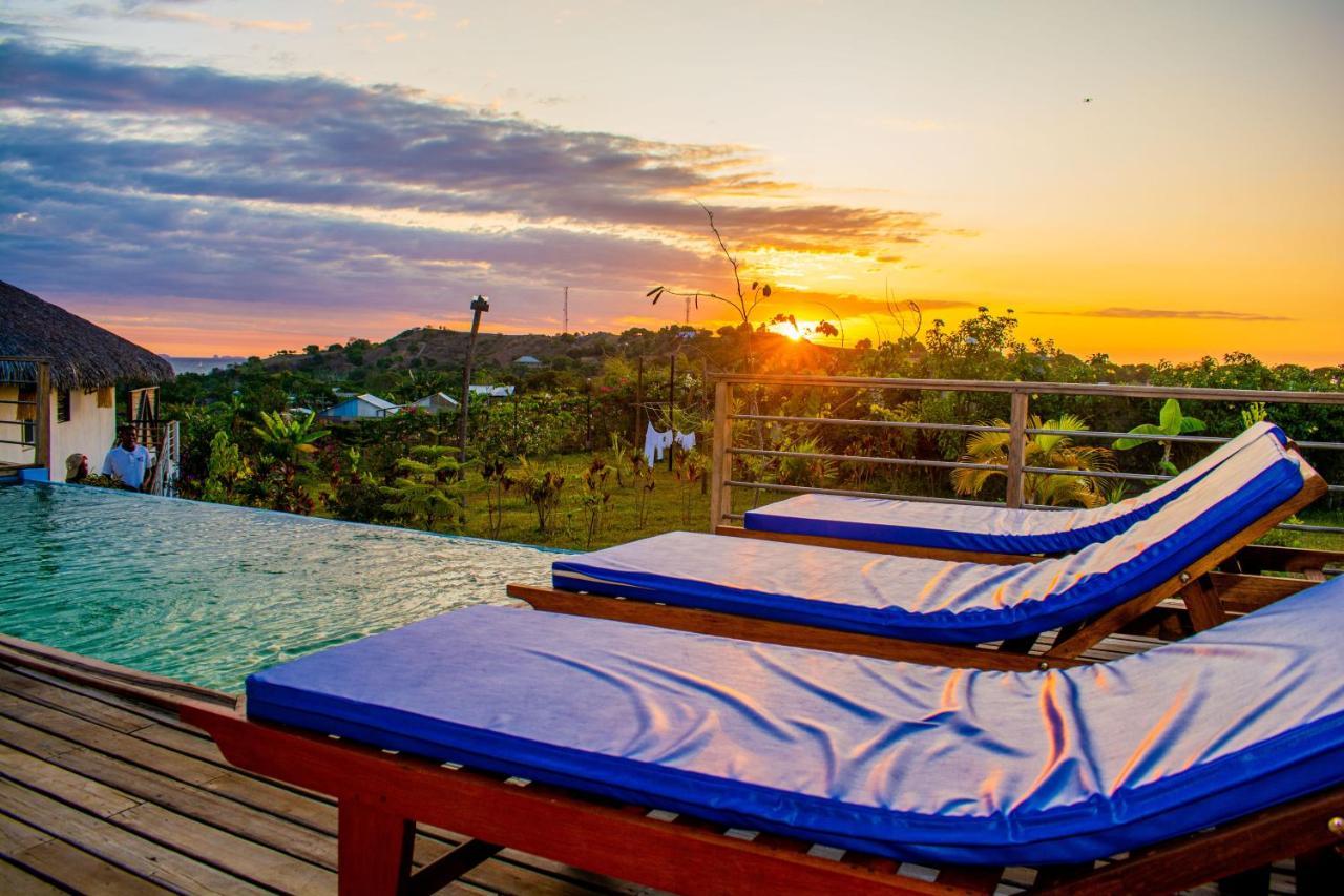 Tiako Villas Ambondrona  Buitenkant foto
