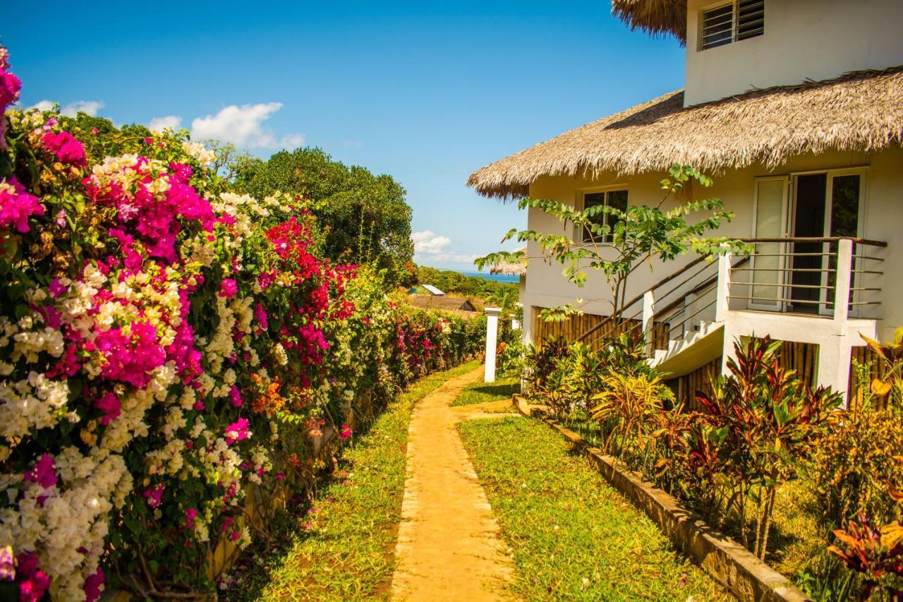 Tiako Villas Ambondrona  Buitenkant foto